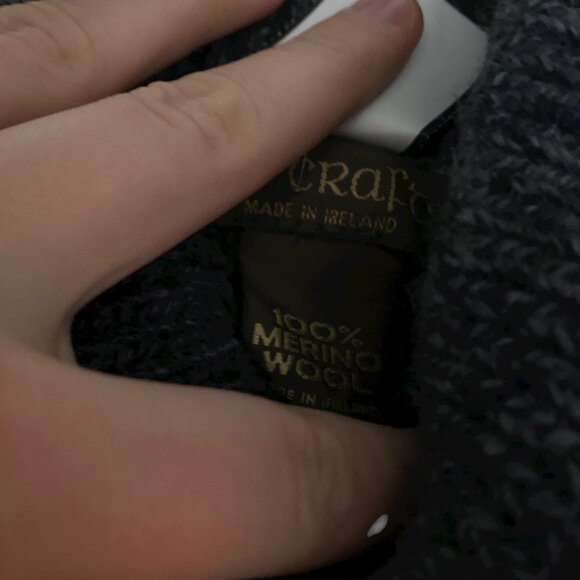 Vintage Inis Crafts 100% Merino Wool Cable Knit Sweater Medium Gray 1/4 Zip - Picture 12 of 16